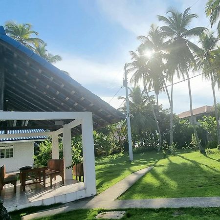 Paradise Island Beach Hotel Isla Grande Dış mekan fotoğraf